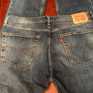 LEVI'S 505 Straight Leg 36/32 Jeans (M-105)